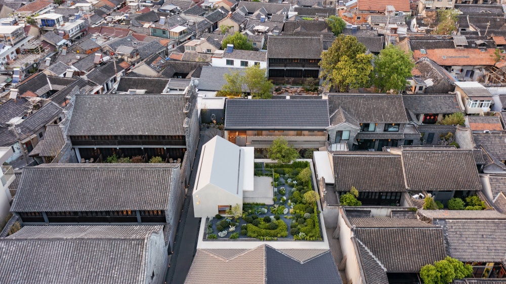 JIANGNAN HOUSE YANGZHOU GUANGLING | Khách sạn được tái thiết từ rạp chiếu phim cũ tại phố cổ