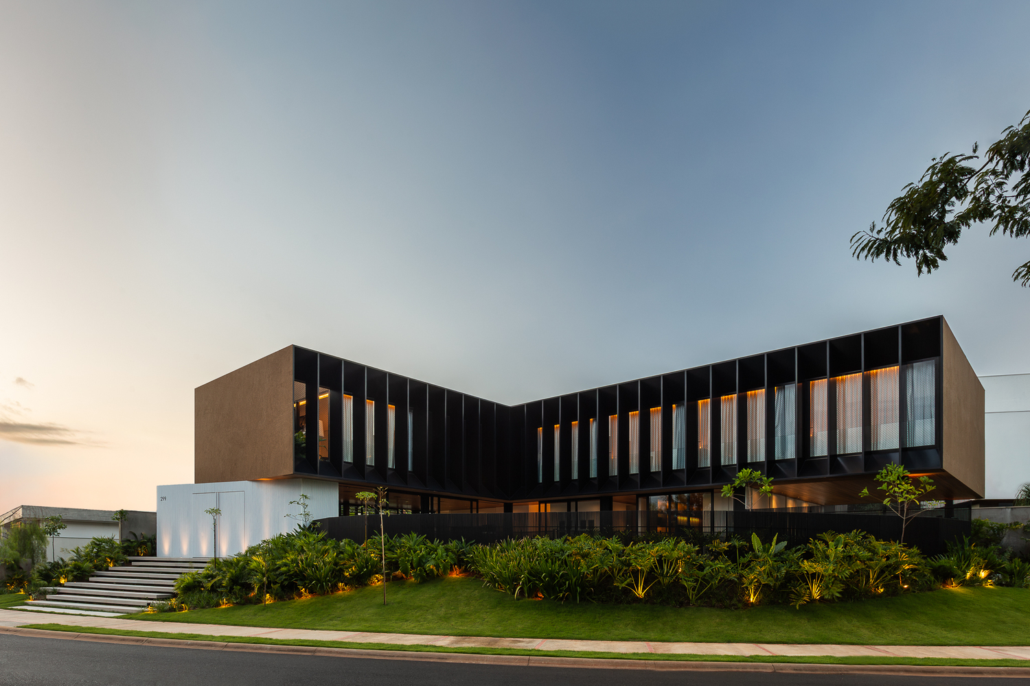 Buritis House | Khi kiến trúc chạm vào hơi thở thiên nhiên Cerrado