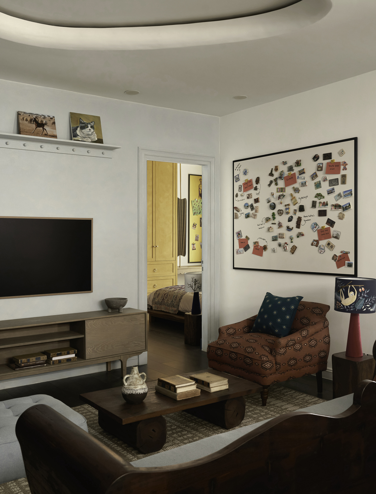 Căn hộ 110 m2 gợi nhắc không gian biệt thự Pháp cổ