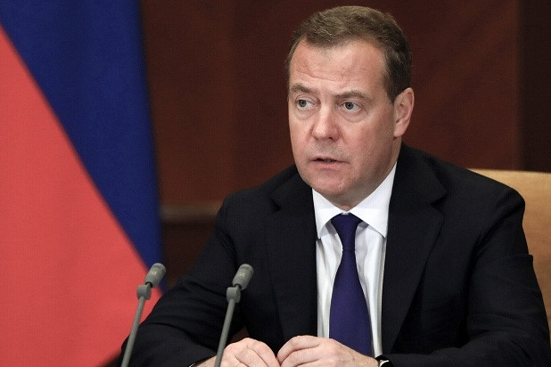 Ông Medvedev: Nga cần đưa quân trở lại Kiev