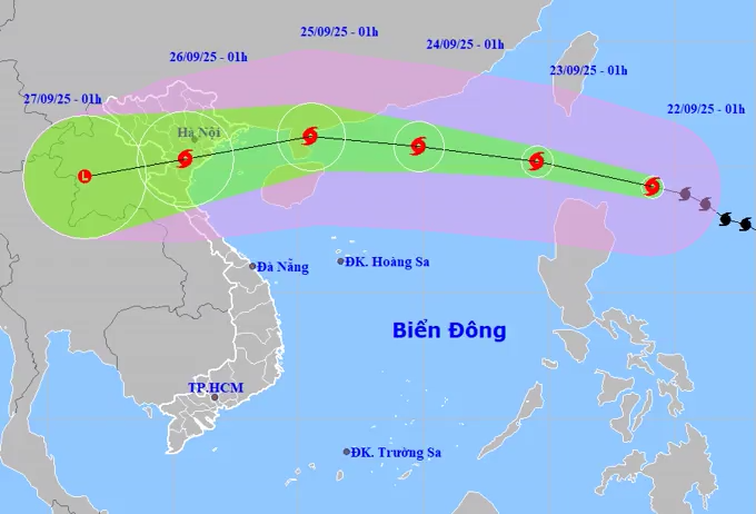 Siêu bão Ragasa hôm nay sẽ vào Biển Đông, có thể mạnh cấp 17