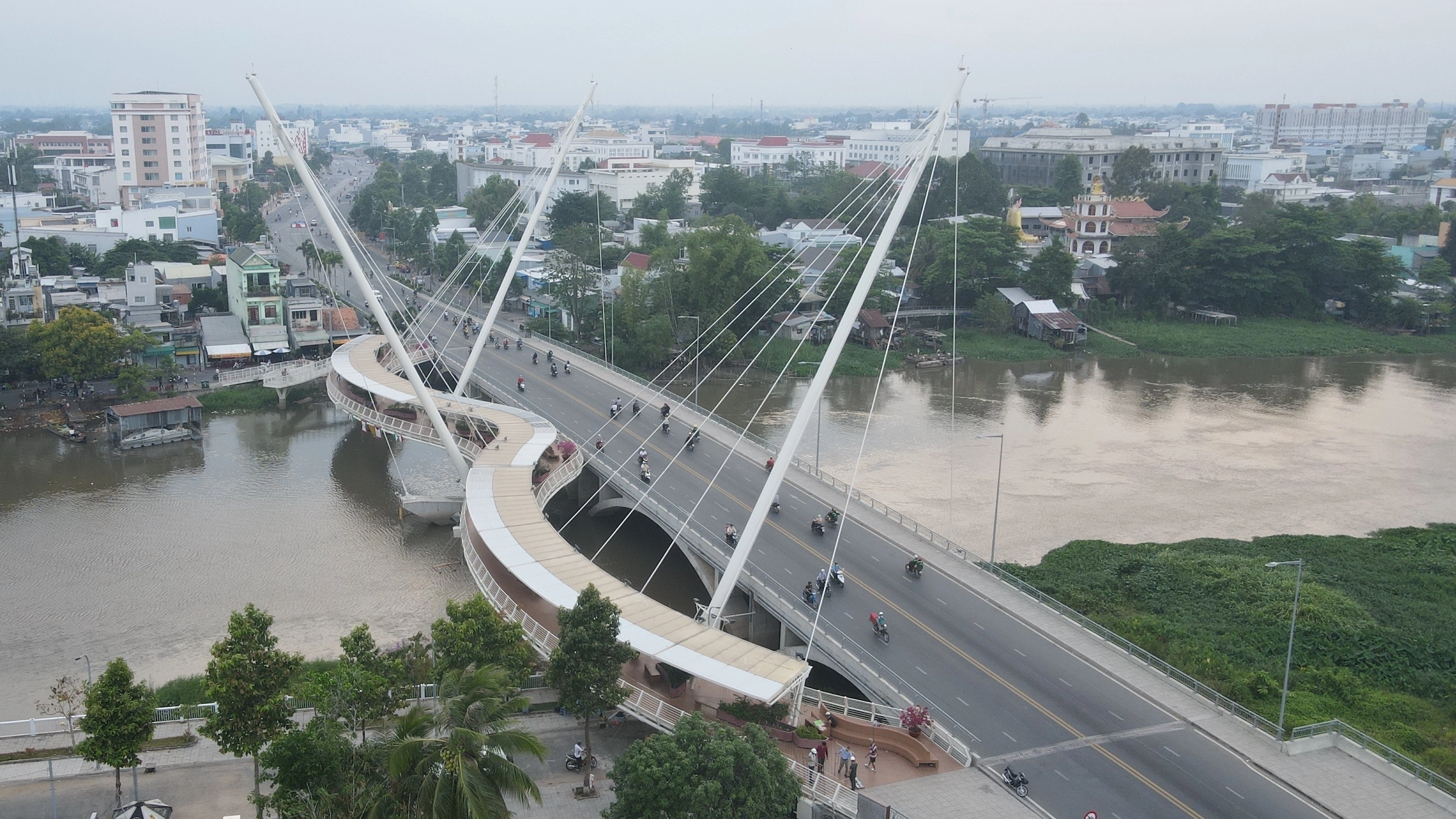 Mekong District đón sóng đầu tư từ trục du lịch vàng miền Tây.