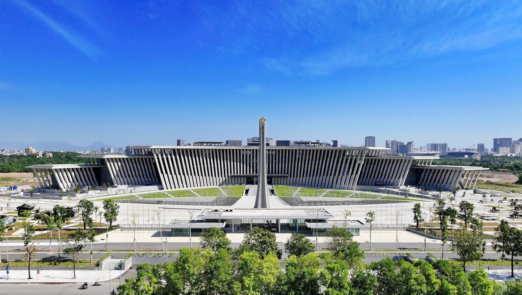 Bảo tàng Lịch sử Quân sự Việt Nam – Biểu tượng không gian của ký ức quốc gia