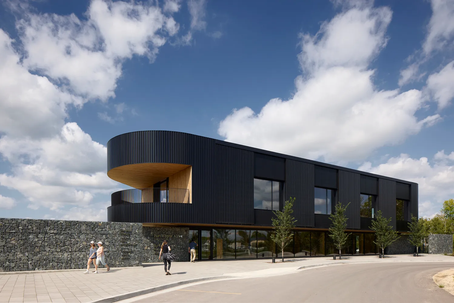 BUFFALO CROSSING PAUL ALBRECHTSEN VISITOR CENTRE | Công trình trung tâm đón khách biểu tượng tại Winnipeg, Canada